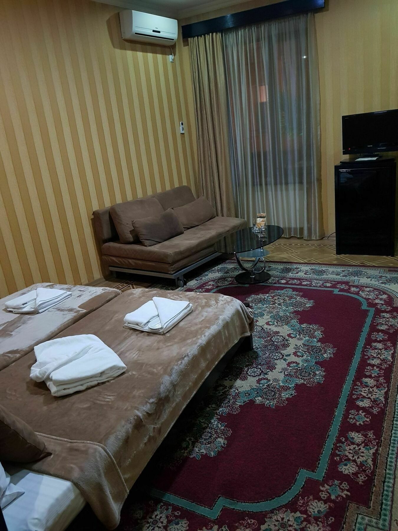 Danisimo Hotel Tbilisi Eksteriør bilde